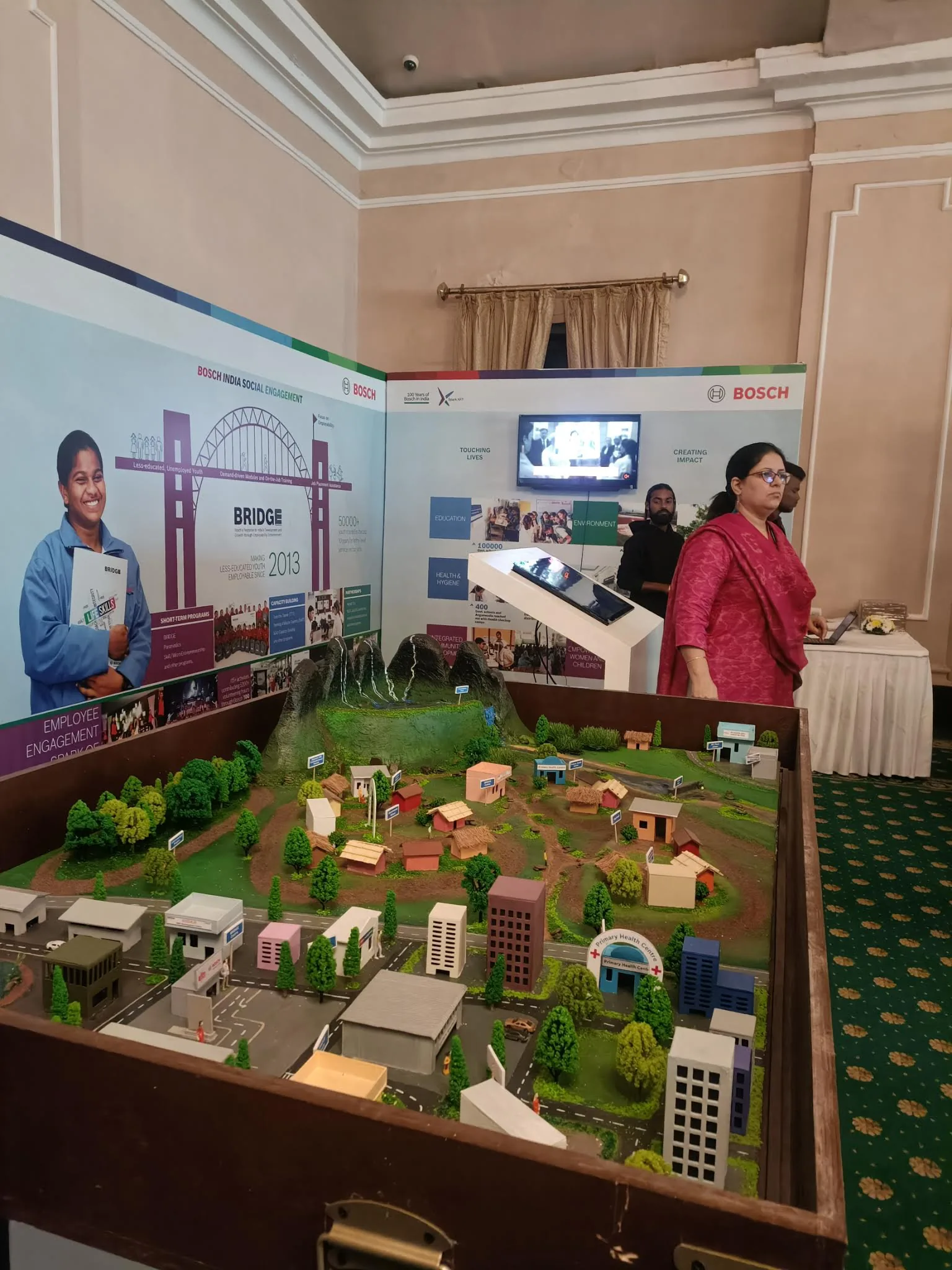 Technology exhibition display and model